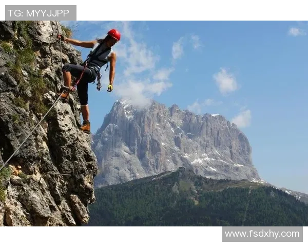 广州攀岩队包夹战术解析与攀岩热点的深度探讨
